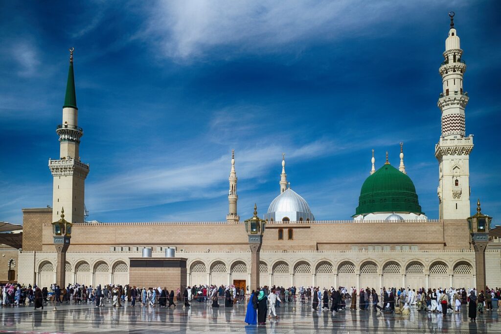 medina, umrah, the pilgrim's guide-3537744.jpg